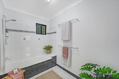 Property photo of 3 Bathurst Way Mount Louisa QLD 4814