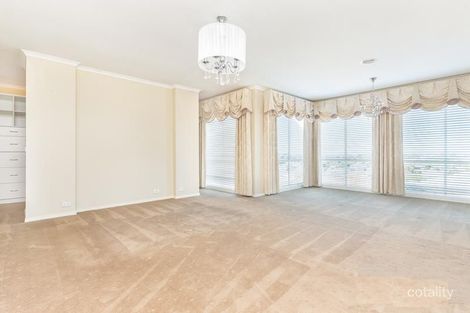 Property photo of 15 Constitution Rise Berwick VIC 3806