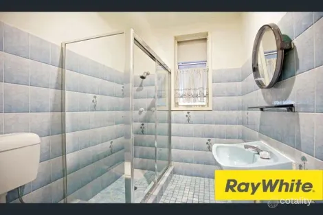 Property photo of 32 Gladys Crescent Seven Hills NSW 2147