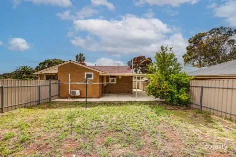 Property photo of 33 Flavian Crescent Morphett Vale SA 5162