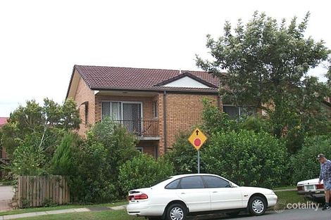 10 Lenneberg St, Southport, QLD 4215