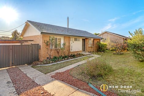 Property photo of 16 Aurora Close Mawson ACT 2607