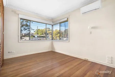 Property photo of 99 Warren Road Parkdale VIC 3195