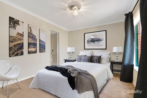 67 Upton St, St James, WA 6102