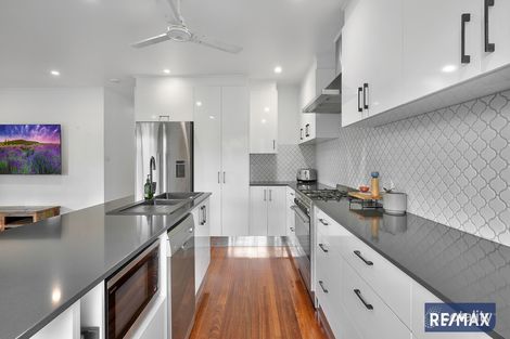 Property photo of 132-134 English Street Manunda QLD 4870