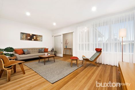 Property photo of 1/19 Diosma Drive Glen Waverley VIC 3150