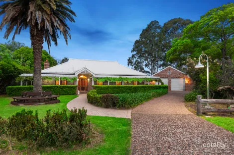 Property photo of 22 Kimberley Lane Windsor Downs NSW 2756