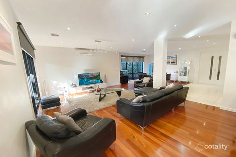 Property photo of 23 Holly Court Gowanbrae VIC 3043