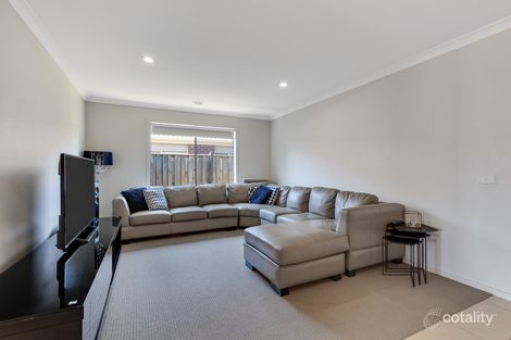 Property photo of 21 Balerno Way Mernda VIC 3754