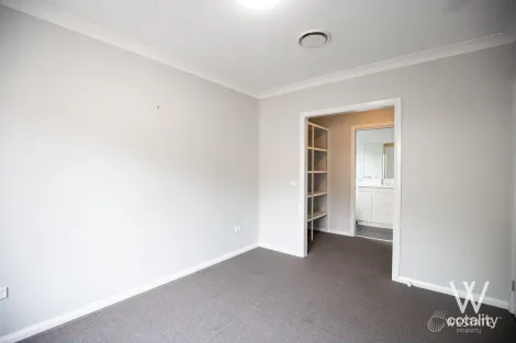 Property photo of 35B Seymour Street Bathurst NSW 2795