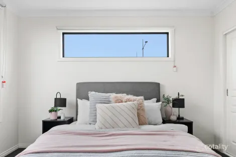 Property photo of 106 Tesselaar Road Wollert VIC 3750