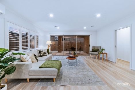 Property photo of 5 Crown Drive Fraser Rise VIC 3336