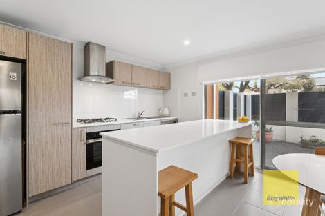 Property photo of 1/12 Heath Road Kalamunda WA 6076