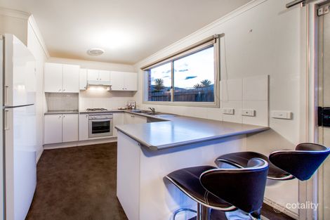Property photo of 11 Calais Circuit Cranbourne West VIC 3977
