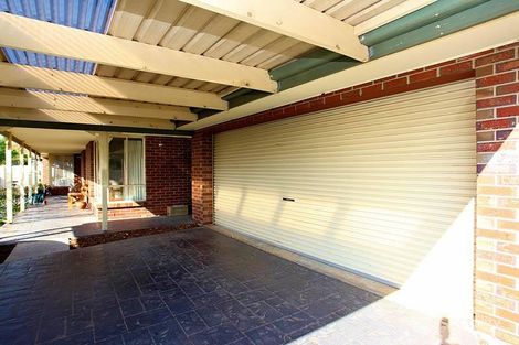 Property photo of 64 Rowes Road Werribee VIC 3030