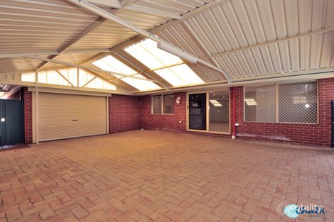 Property photo of 14 Montmartre Green Port Kennedy WA 6172