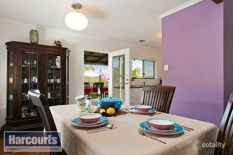 Property photo of 18 Wandearah Crescent Ferny Hills QLD 4055