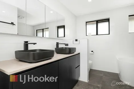 Property photo of 1 Luskin Close Raymond Terrace NSW 2324