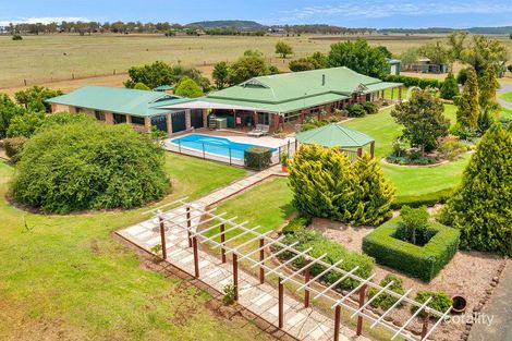 4 Hodgson St, Greenmount, QLD 4359