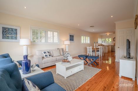 Property photo of 32 Light Street Bar Beach NSW 2300