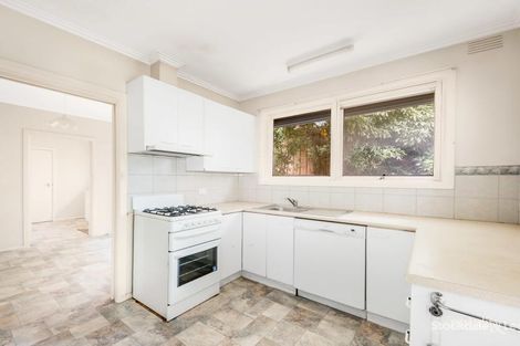 Property photo of 56 Hinkler Road Glen Waverley VIC 3150