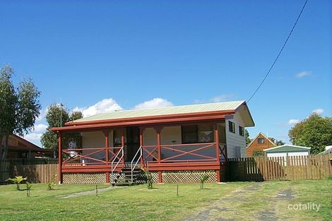 43 Ocean St, Burnett Heads, QLD 4670