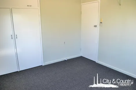 Property photo of 2/18 Cook Crescent Sunset QLD 4825
