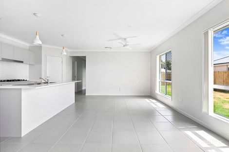 Property photo of 8 Windflower Road Burrum Heads QLD 4659