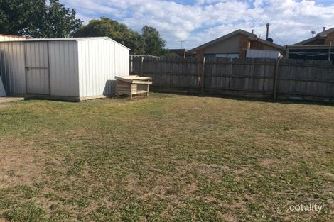 Property photo of 2 Gleneadie Close Hampton Park VIC 3976