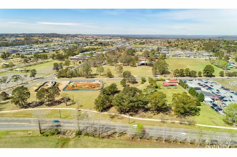 15 Harrington St, Elderslie, NSW 2570