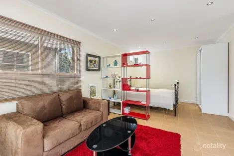 Property photo of 28 Edro Avenue Brighton East VIC 3187