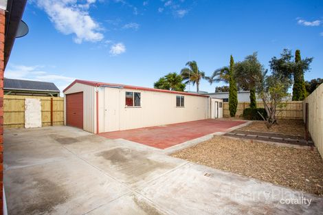 Property photo of 9 Susmann Court Altona Meadows VIC 3028