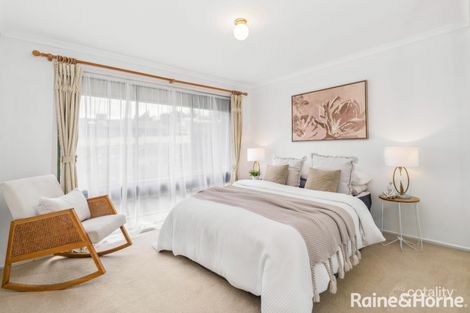 Property photo of 17 Manunda Way Hallett Cove SA 5158