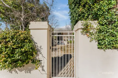Property photo of 33 Anzac Road Leederville WA 6007