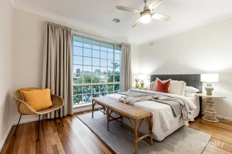 Property photo of 2 Elwers Street Watsonia North VIC 3087