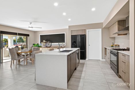 Property photo of 6 Little Cove Road Emerald Beach NSW 2456
