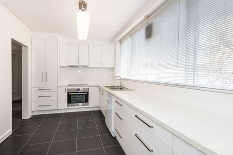 Property photo of 3/6 Hughenden Road St Kilda East VIC 3183