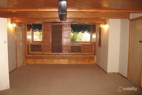 Property photo of 68 Karingal Drive Eltham North VIC 3095