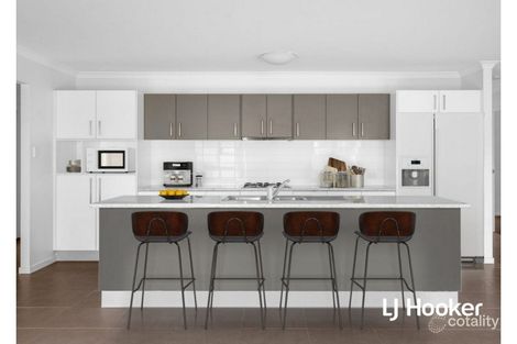 Property photo of 19 Apple Circuit Griffin QLD 4503