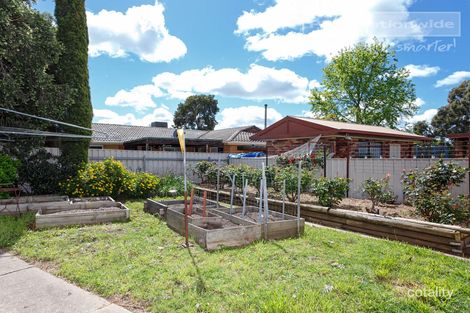Property photo of 15 Jacaranda Drive Lake Albert NSW 2650