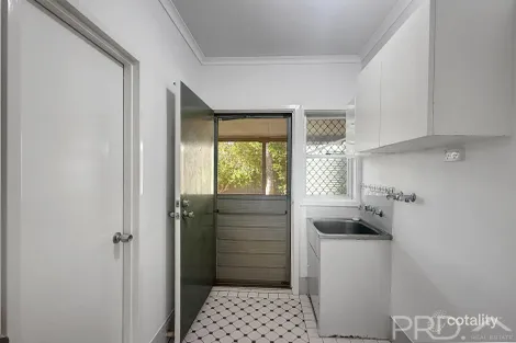 Property photo of 8 Collett Close Millars Well WA 6714