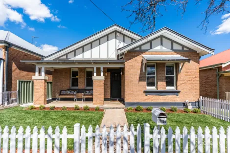 386 Summer St, Orange, NSW 2800