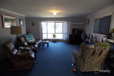 Property photo of 52 Bernadette Crescent Rosewood QLD 4340