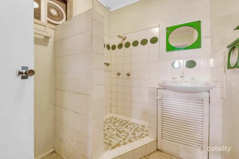 Property photo of 3 Sayre Crescent Boyne Island QLD 4680