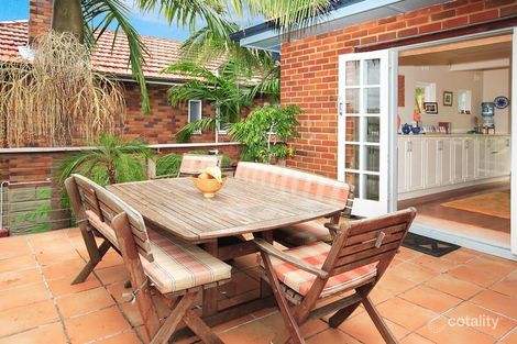Property photo of 10 Palomar Parade Freshwater NSW 2096
