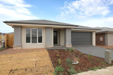 Property photo of 24 Hiskey Crescent Werribee VIC 3030