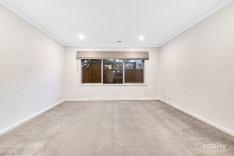 Property photo of 14 Fintona Crescent Cranbourne West VIC 3977