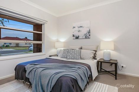 Property photo of 1/60 Dundee Street Reservoir VIC 3073