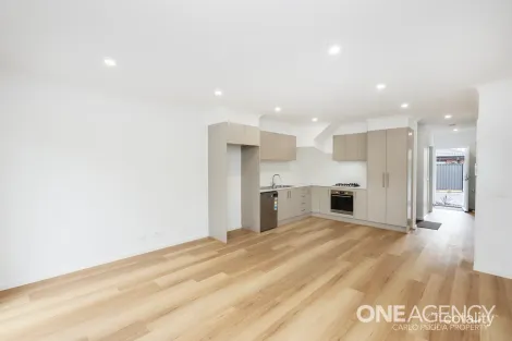 Property photo of 2/10 James Street St Albans VIC 3021