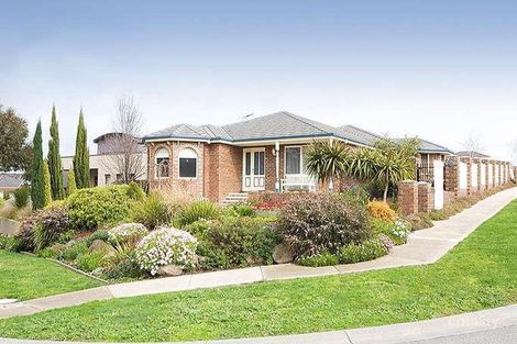 Property photo of 11 Wineview Lane Frankston South VIC 3199